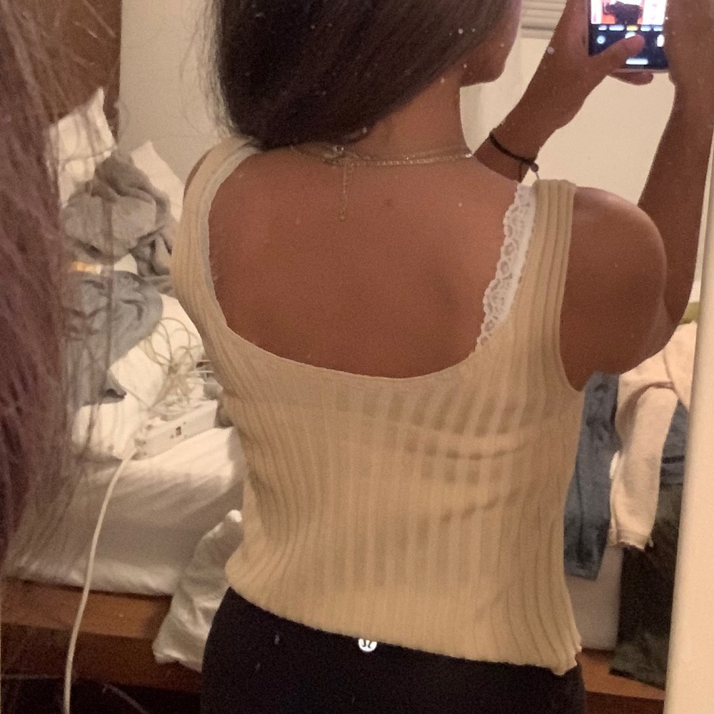 creme vintage tank top - Picture 2 of 2